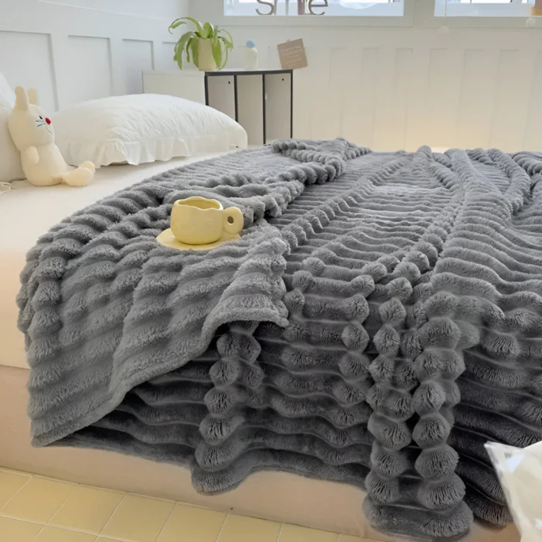 Cera - Luxe Fleece Plaid