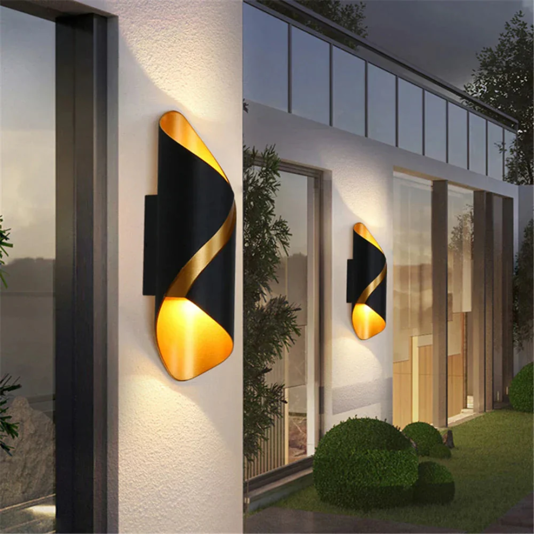 Io - Lichtgevende Buiten Wandlamp