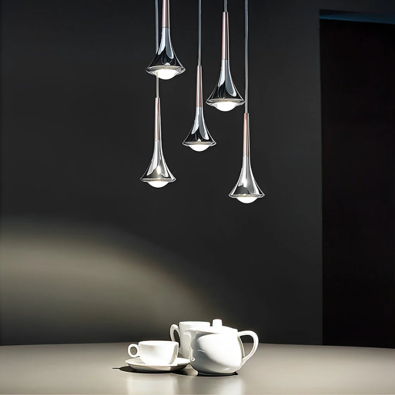 Leontia - Scandinavische Hanglamp in Druppelvorm van Metaal