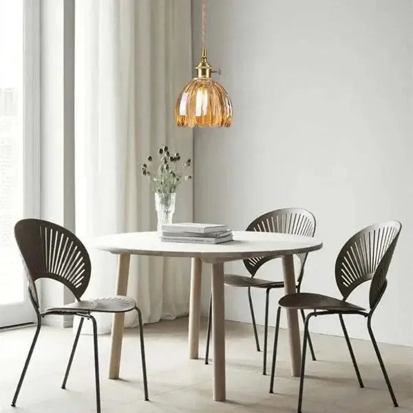 Thessa - Elegante Glazen Hanglamp in Bloemvorm
