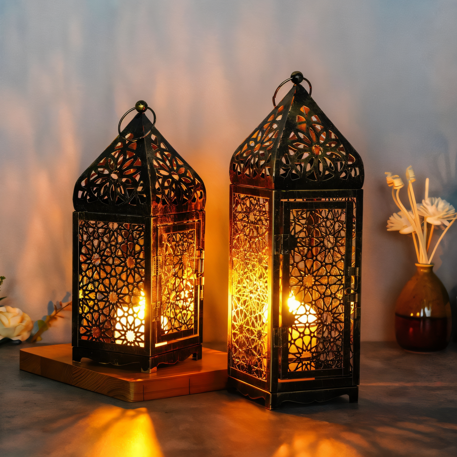 Vionessa - Decoratieve IJzeren Kaarshouder met Arabesk Patroon