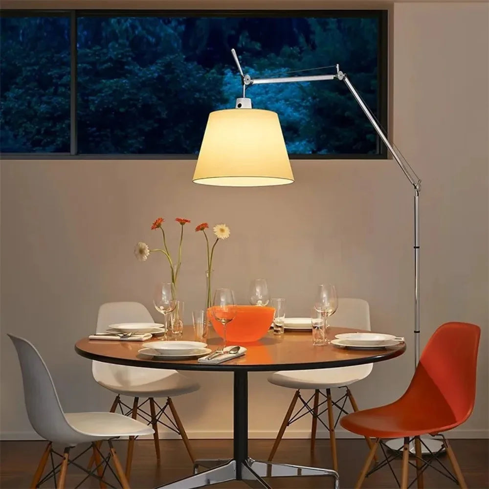 Selinara - Vloerlamp met Lange Arm in Koreaanse Designstij
