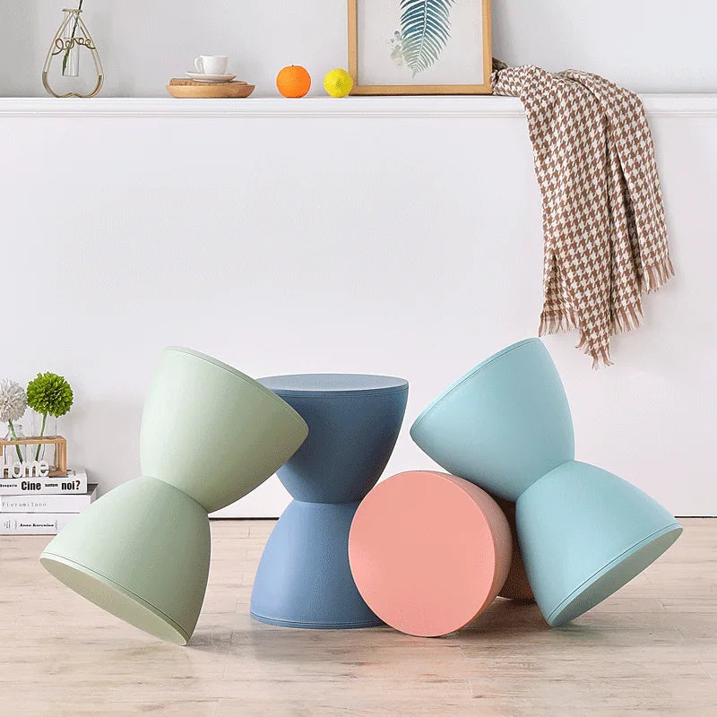 Vionithra - Minimalistische Bijzettafel Van Kunststof