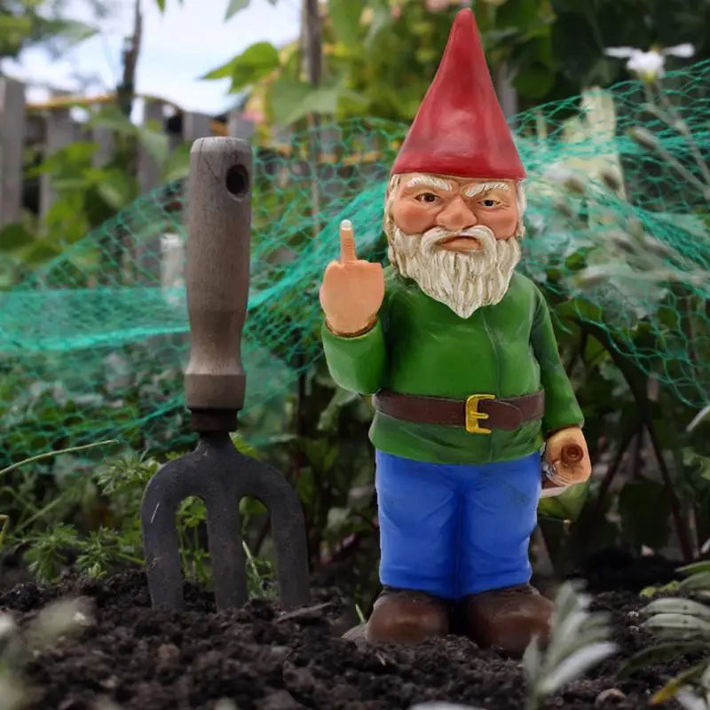 Cypria - Grappig Dronken Kabouter Beeldje met Middelvinger voor Tuin en Grasveld