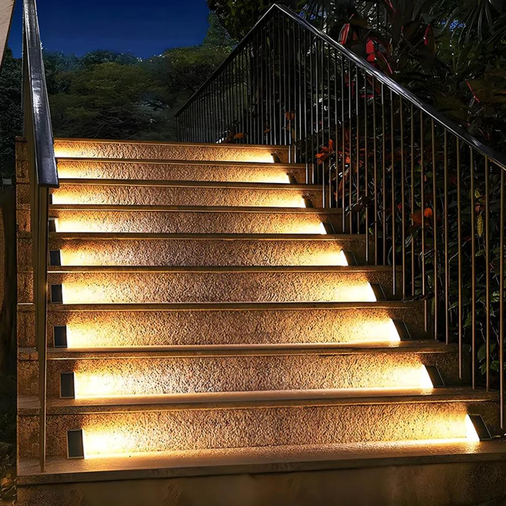 Lioraia - Solar Powered Outdoor Stair Lighting