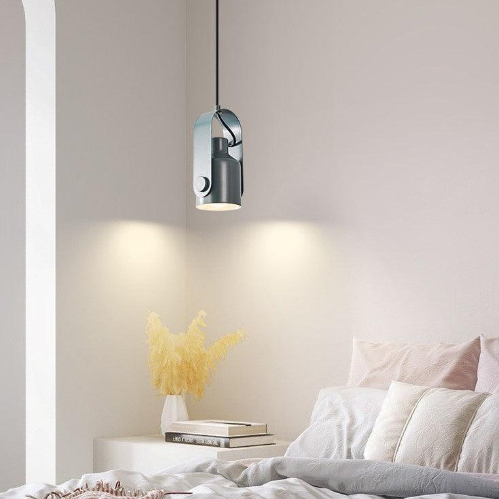 Lyrassa - Skandynawska lampa wisząca z metalu o wyglądzie drewna, minimalistyczny design