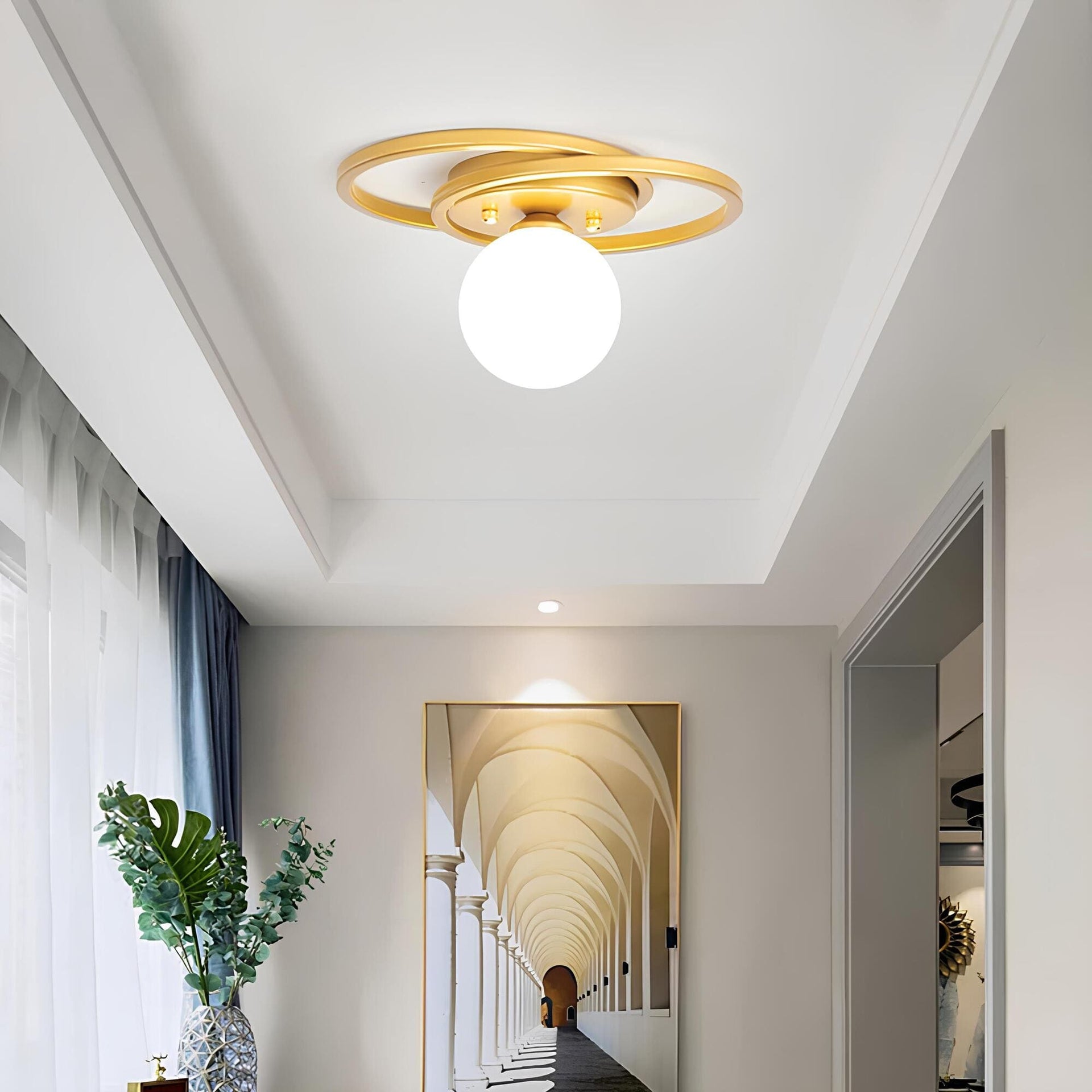 Alura - Gouden LED Plafondlamp met Tijdloos Bolvormig Ontwerp